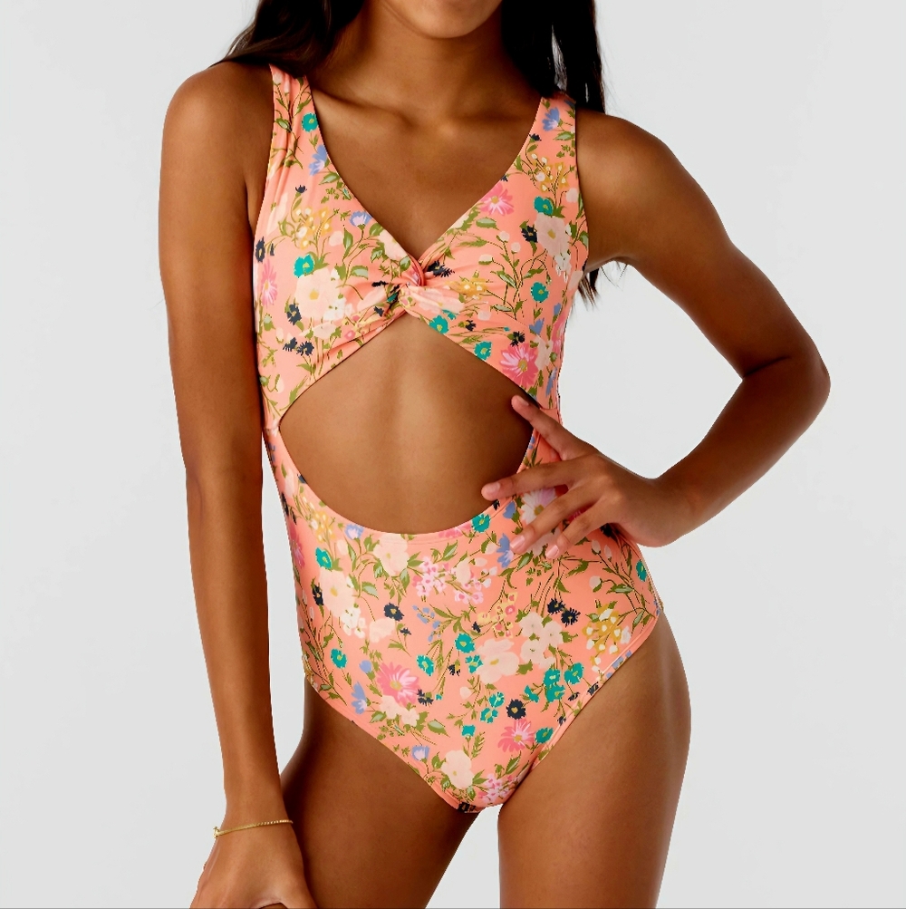 O'Neillw🪸 Girl's Kelly Floral Twisted One Piece Size 7